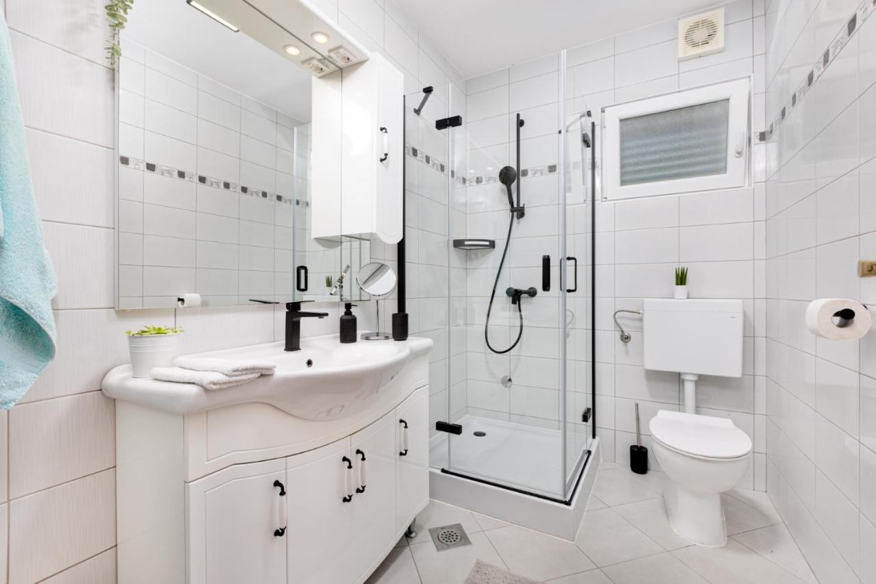 Villa Marica, Premium Residence, Krk クルク エクステリア 写真